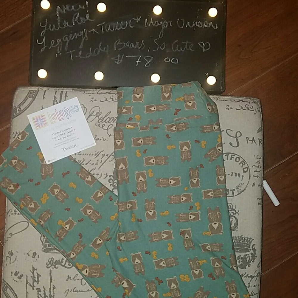 LuLaRoe Tween Leggings with Bear Print - Green and Brown
